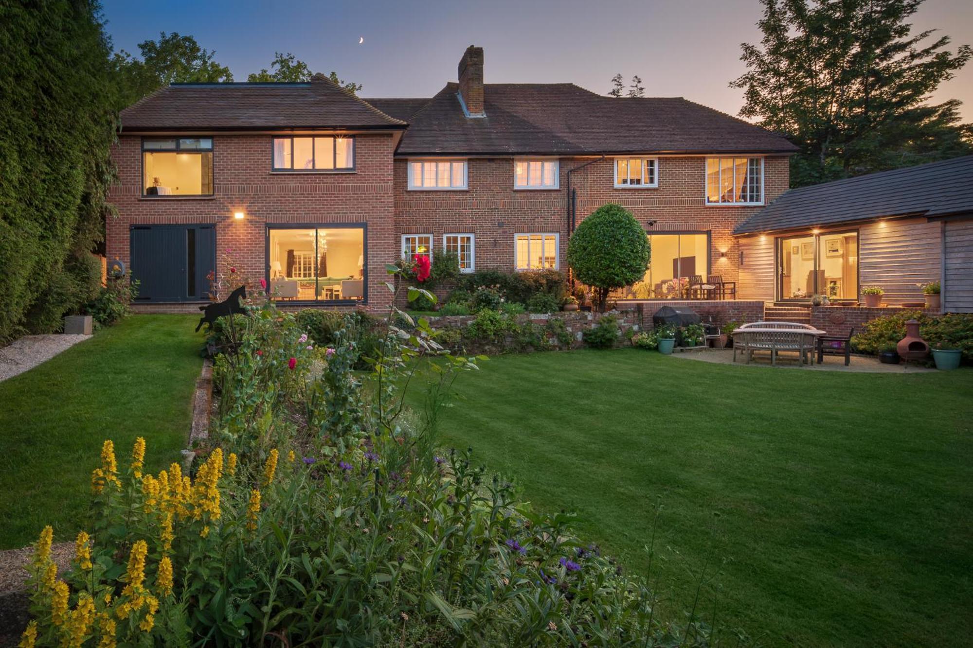 Ashtead 维斯特雷旅馆酒店 外观 照片