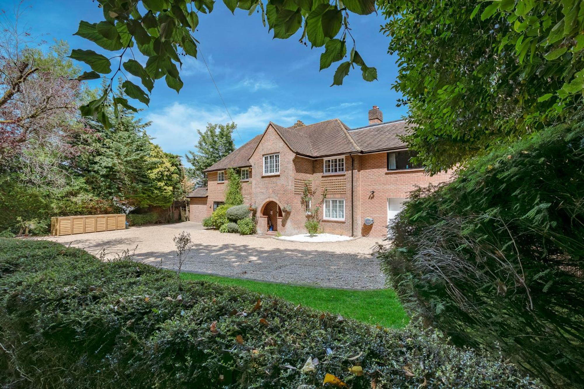 Ashtead 维斯特雷旅馆酒店 外观 照片