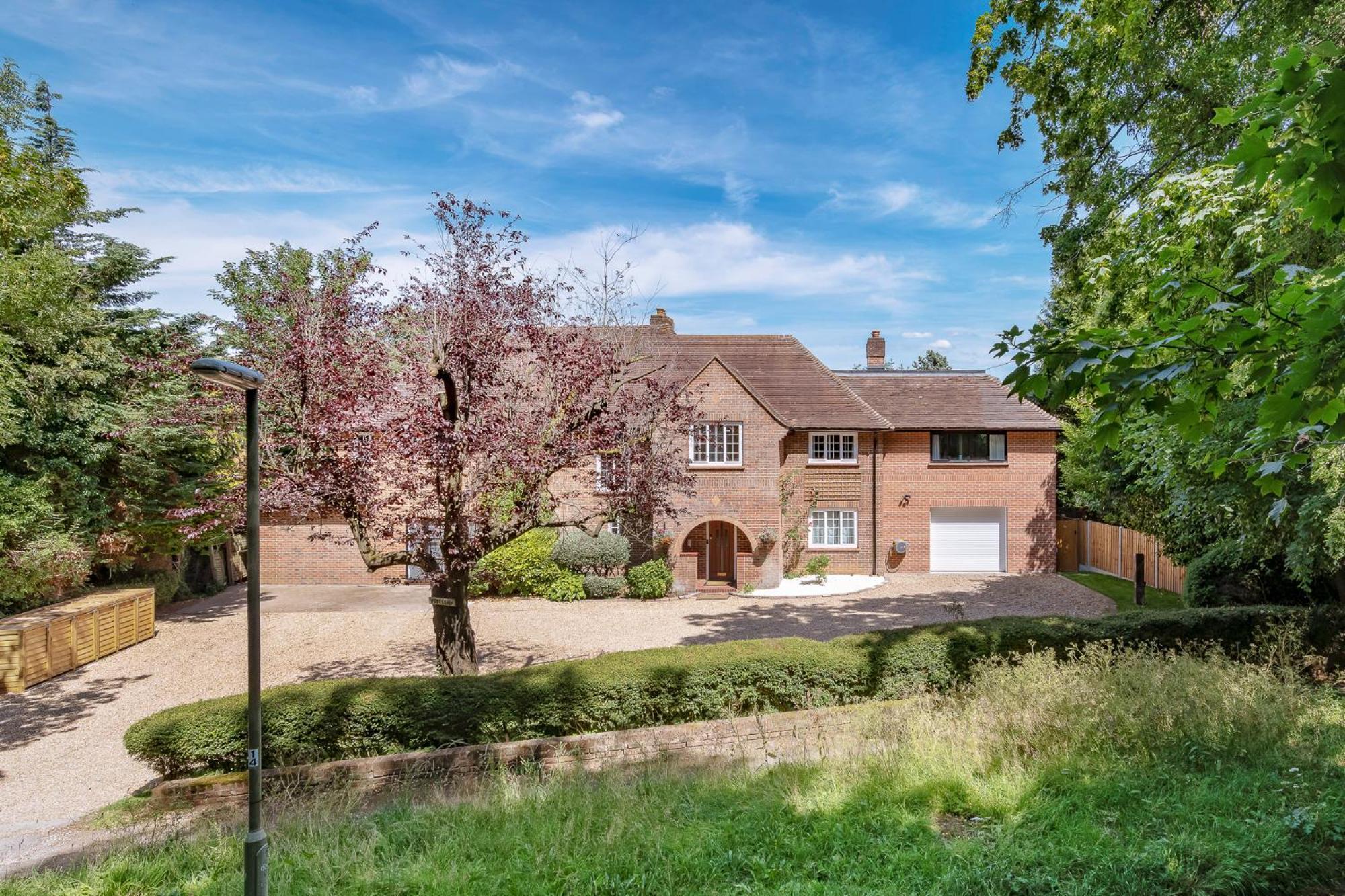 Ashtead 维斯特雷旅馆酒店 外观 照片
